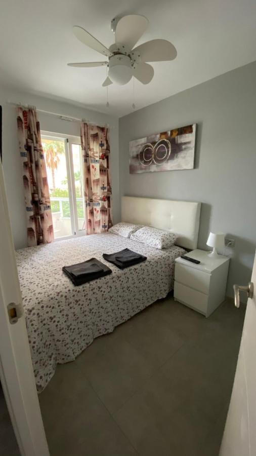 Apartamento A Estrenar En Primera Linea De Playa Torrox Buitenkant foto